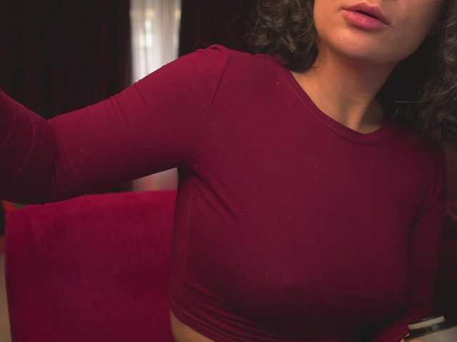 MiraWair live cam on BongaCams