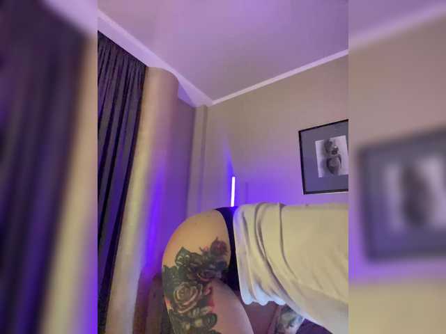 Katti-Sweet live cam on BongaCams