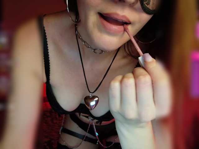 Katti-Sweet live cam on BongaCams
