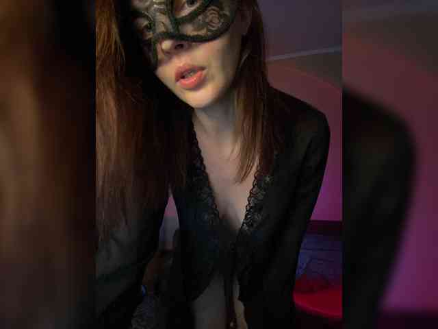 SheisArt webcam