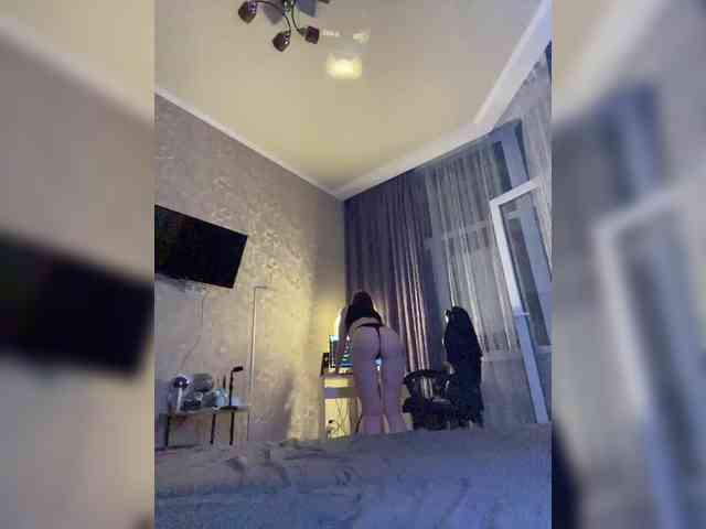 SheisArt webcam