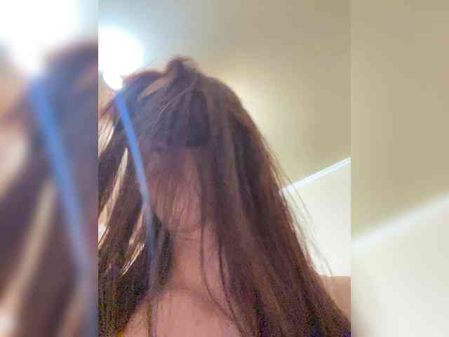SheisArt webcam