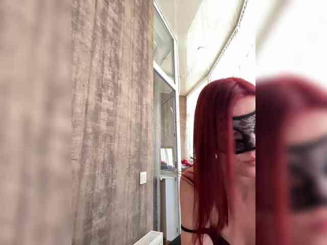 SheisArt webcam