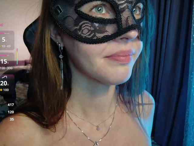 SheisArt webcam