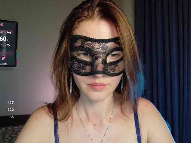 SheisArt webcam