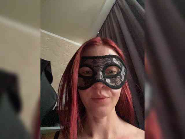 SheisArt webcam