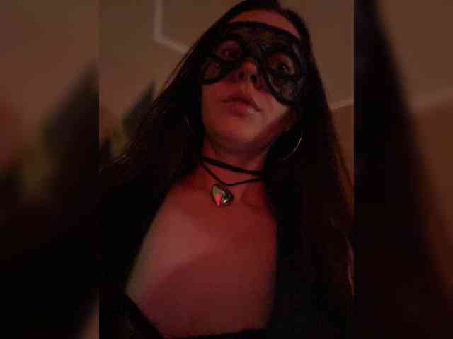 SheisArt webcam