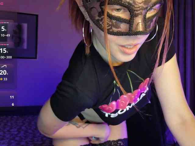 SheisArt webcam