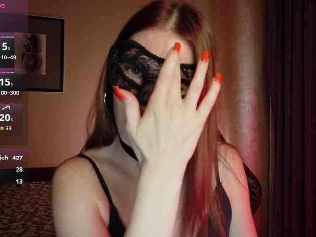 SheisArt webcam