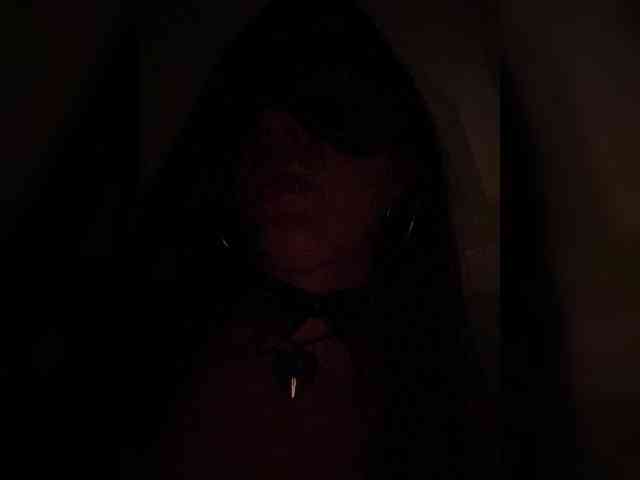 SheisArt webcam