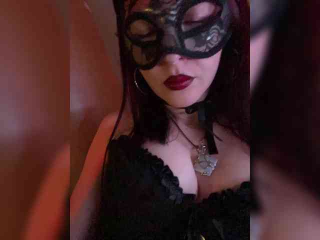 SheisArt webcam