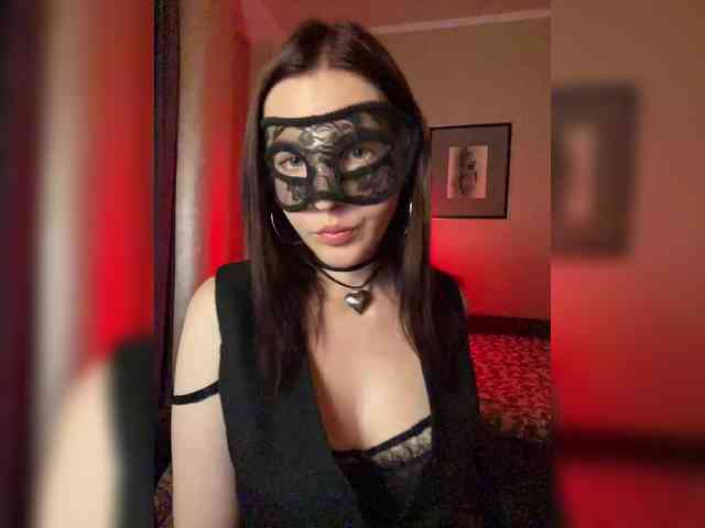 SheisArt webcam