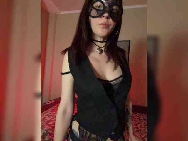 SheisArt webcam