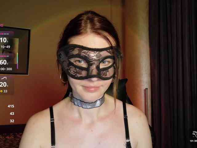 SheisArt webcam