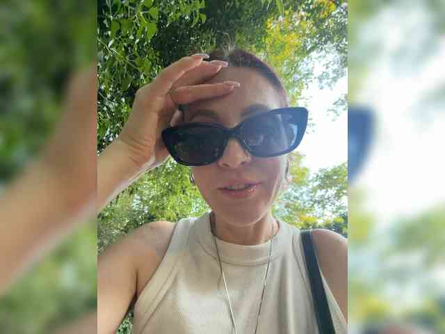 Katti-Sweet Sex Cam Show