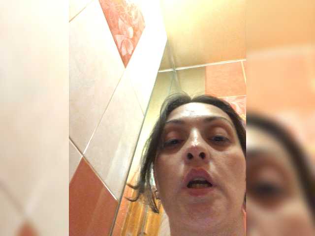 Sarmiya live cam on BongaCams