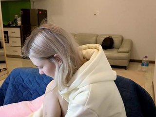 KUQOSA Porn Show