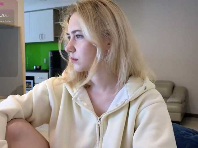 KUQOSA live cam on BongaCams