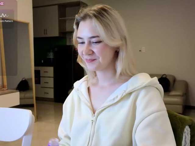 KUQOSA live cam on BongaCams