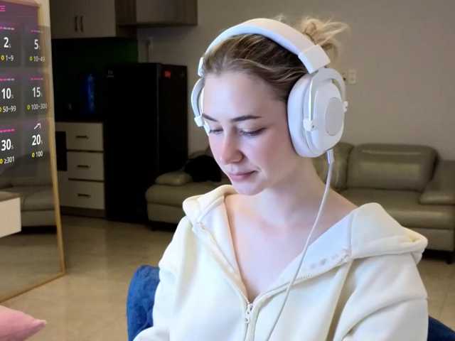 KUQOSA live cam on BongaCams