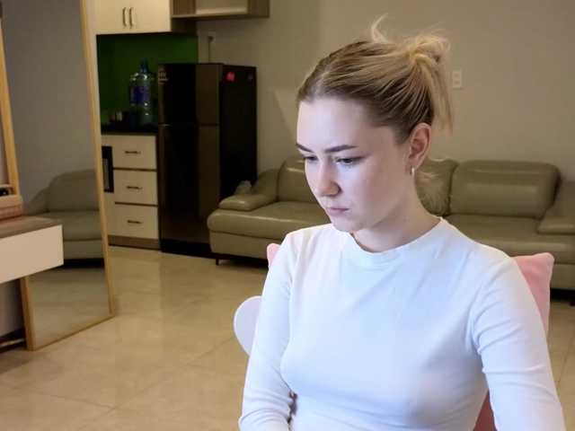 KUQOSA live cam on BongaCams