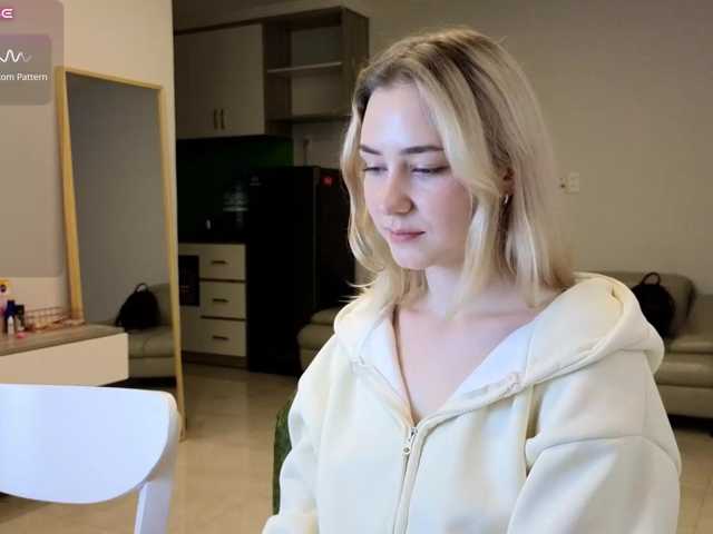 KUQOSA live cam on BongaCams