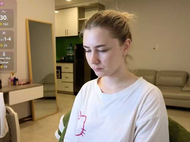 KUQOSA live cam on BongaCams