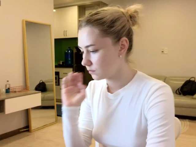 KUQOSA live cam on BongaCams