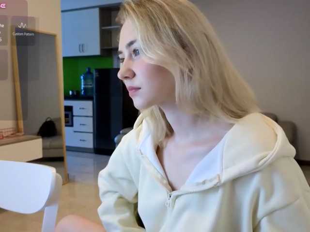 KUQOSA live cam on BongaCams