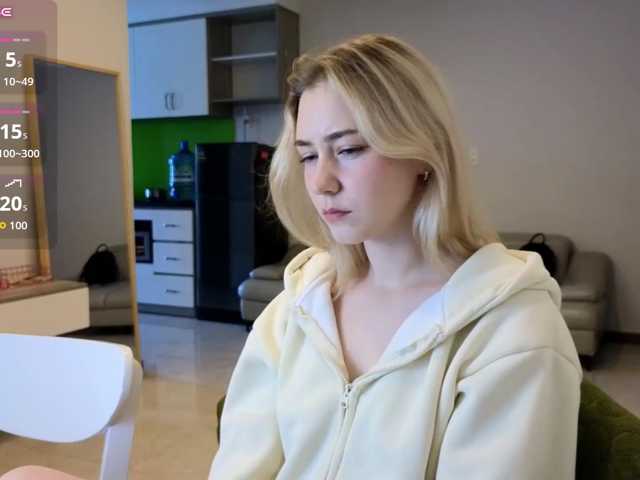 KUQOSA live cam on BongaCams