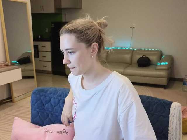 KUQOSA live cam on BongaCams