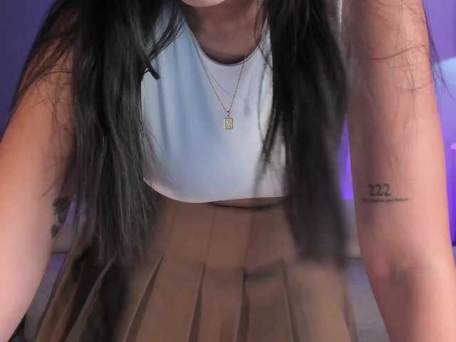 AmbarJames live webcam show