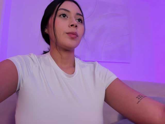 AmbarJames live cam on BongaCams