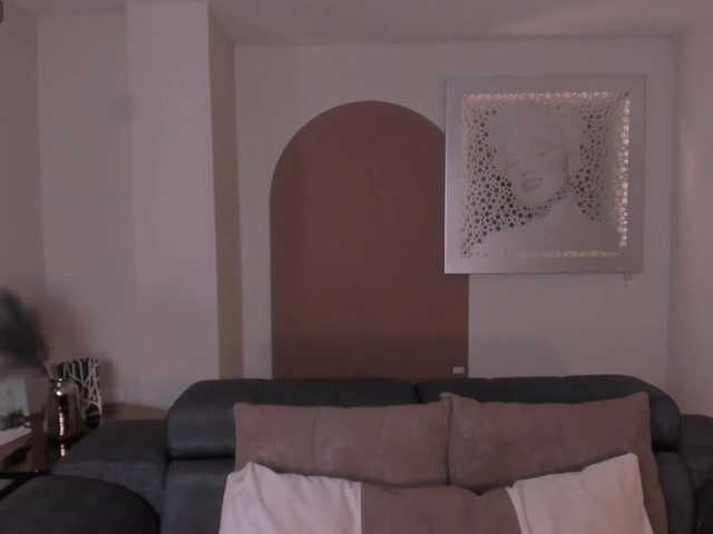 AmbarJames live cam on BongaCams