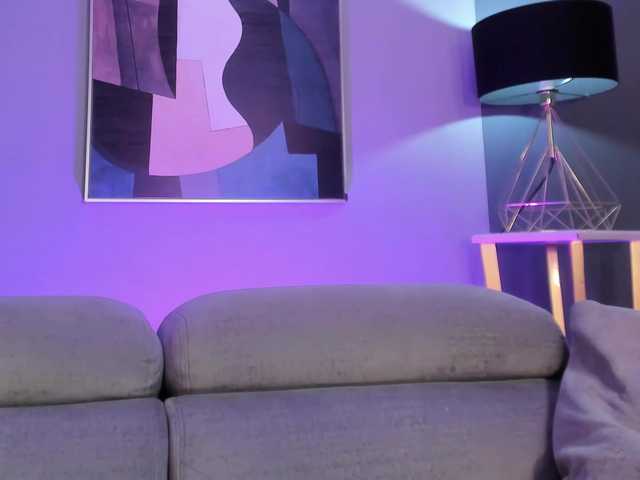 AmbarJames live webcam show