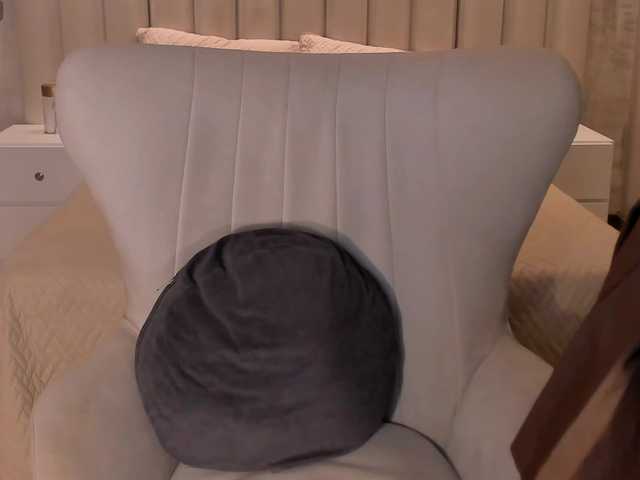 AmbarJames live cam on BongaCams