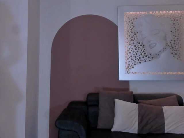 AmbarJames live cam on BongaCams