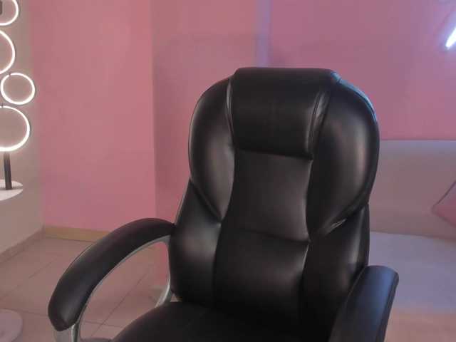 AmbarJames live cam