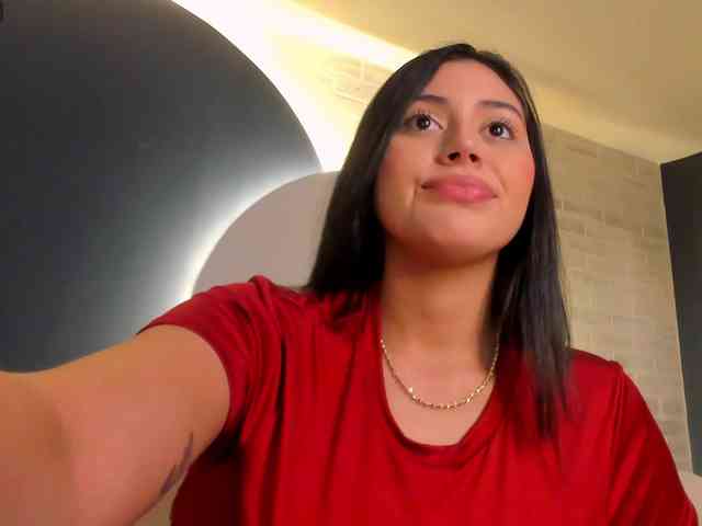 AmbarJames webcam