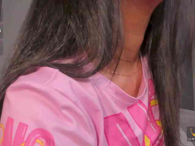 AmbarJames webcam