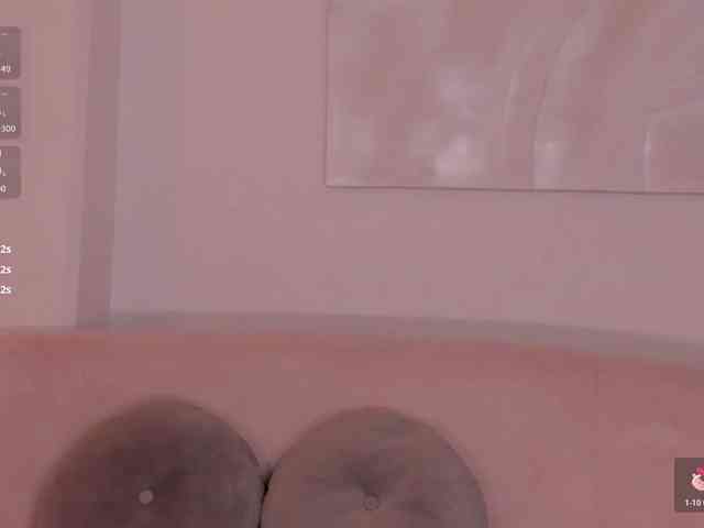 AmbarJames webcam