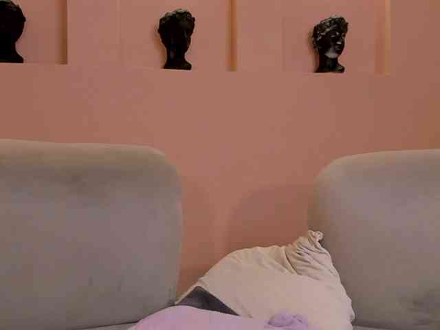 AmbarJames webcam