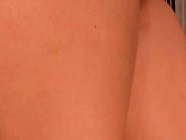 AmbarJames webcam