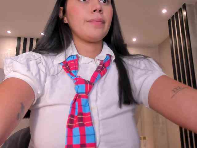 AmbarJames webcam