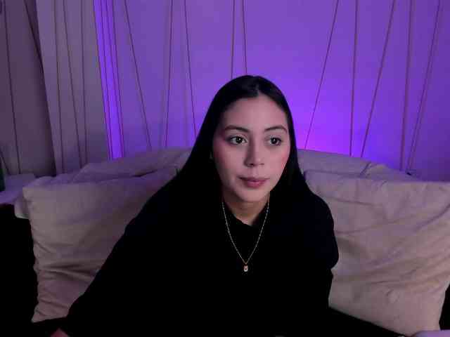 AmbarJames webcam