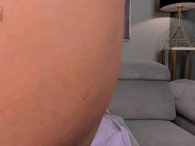 AmbarJames webcam