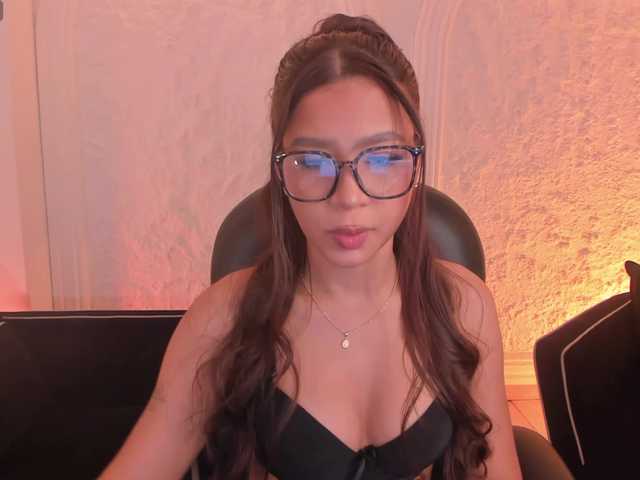 SophieHouston live cam on BongaCams