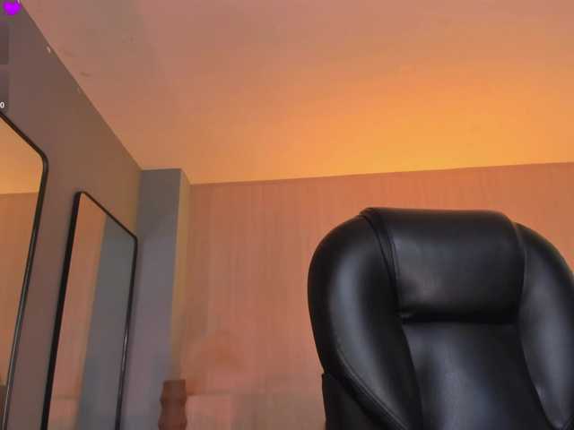 SophieHouston live cam on BongaCams