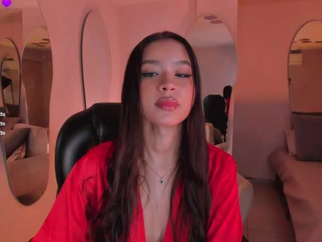 sophiehouston online