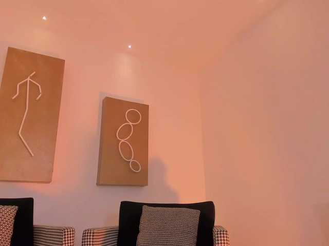 SophieHouston live cam preview